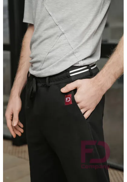 Men Training Pants 01